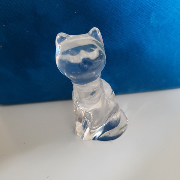 Clear Solid Molded Glass Kitty Cat Figurine - Picture 10 of 13